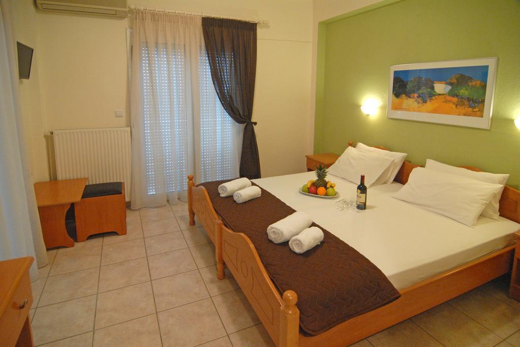 Apollon Hotel Paralía Zimmer foto